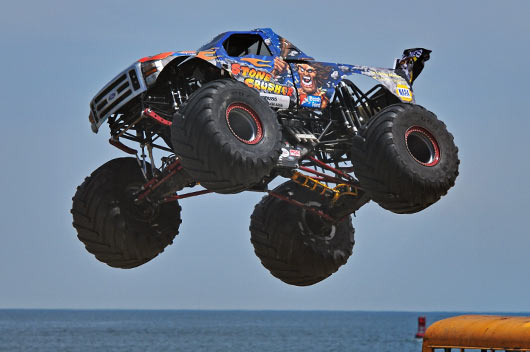 Steve Sims - Stone Crusher - Monsters On The Beach 2012